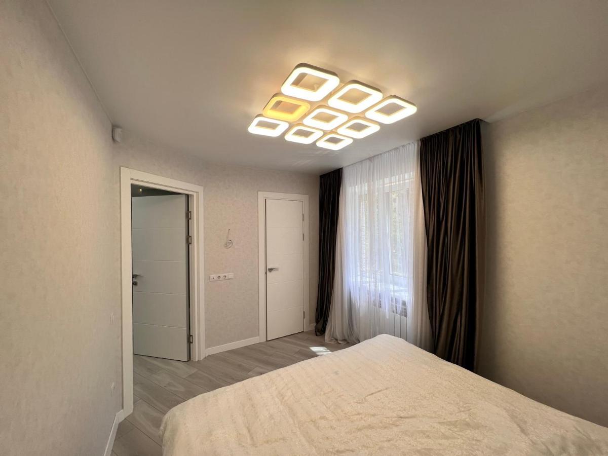 شقة Modern Gagarina Avenue دنيبروبيتروفسك المظهر الخارجي الصورة