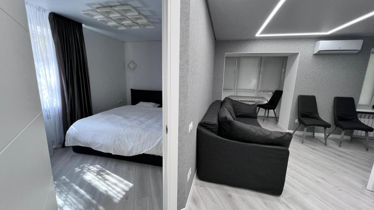 شقة Modern Gagarina Avenue دنيبروبيتروفسك المظهر الخارجي الصورة